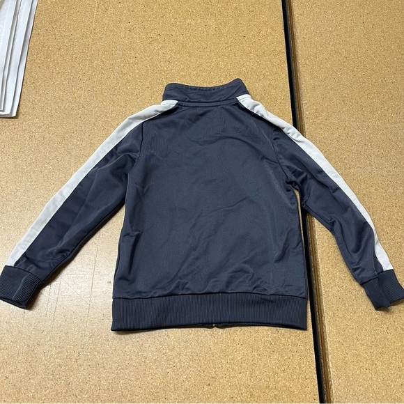 Puma Gray and Black Track Jacket Kids size 3T - Picture 4 of 5
